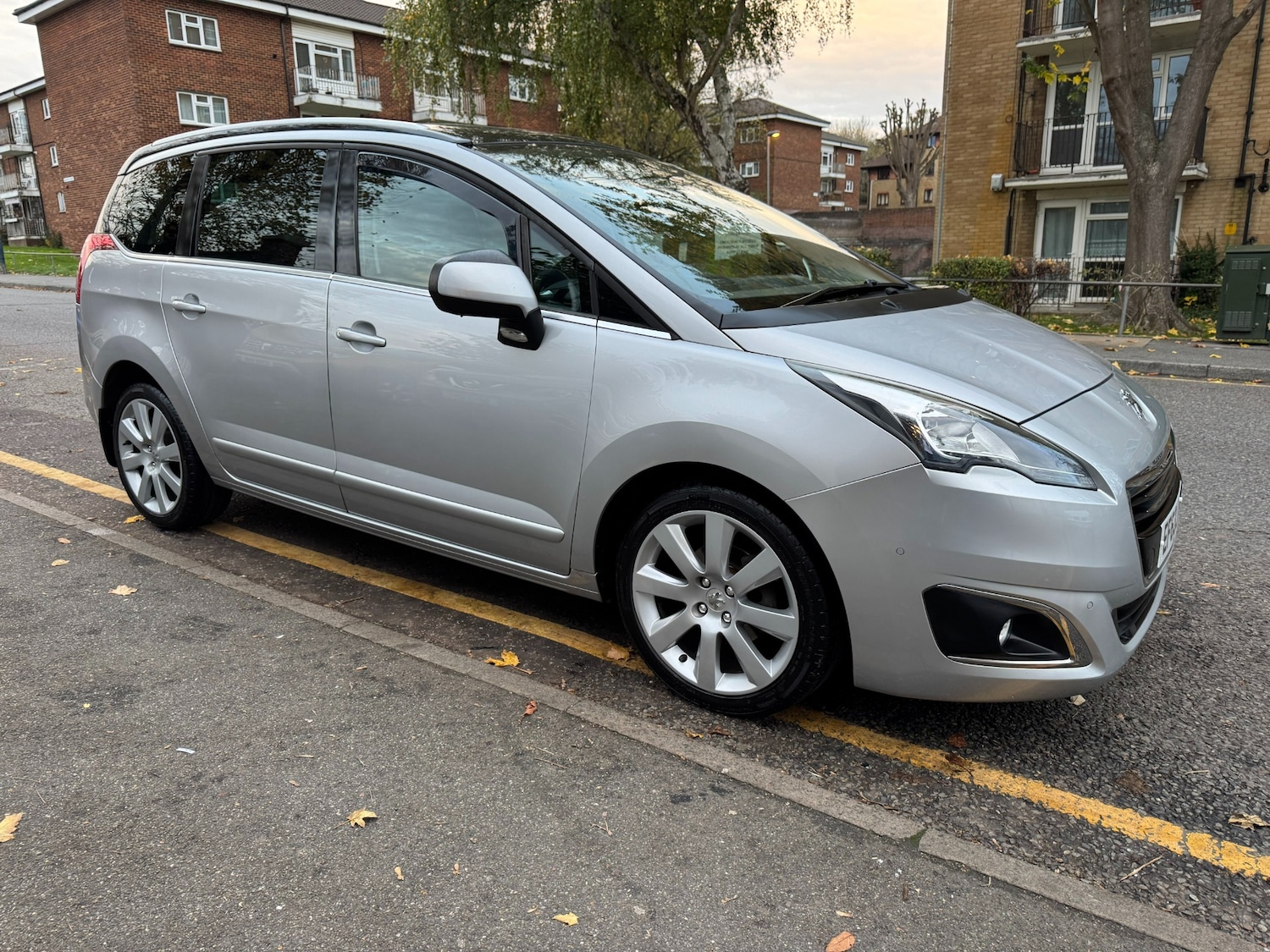 Used Peugeot 5008 2014 for sale - 76319753: Photo 61