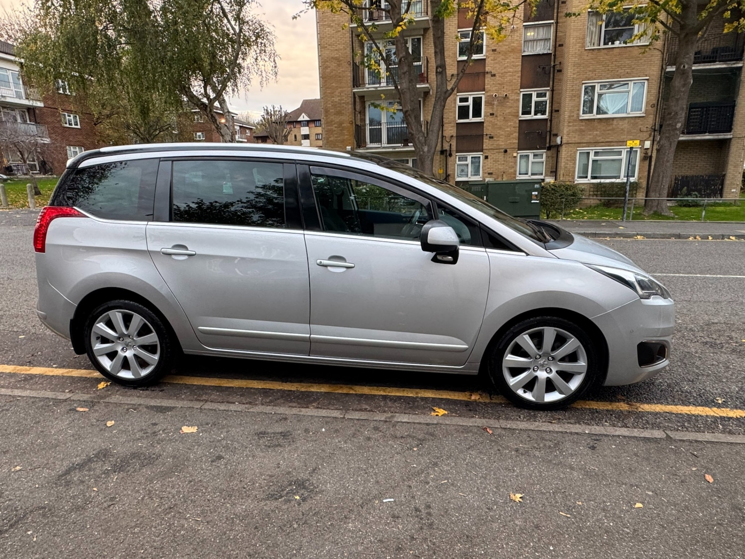 Used Peugeot 5008 2014 for sale - 76319753: Photo 65