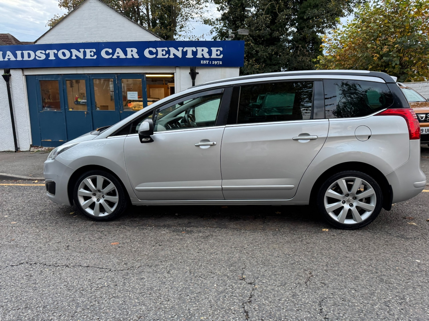 Used Peugeot 5008 2014 for sale - 76319753: Photo 78