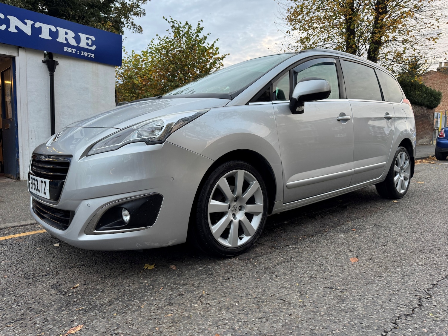 Used Peugeot 5008 2014 for sale - 76319753: Photo 8
