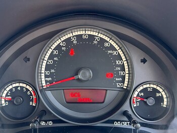 Used Volkswagen up! 2016 for sale - 78053372: Photo