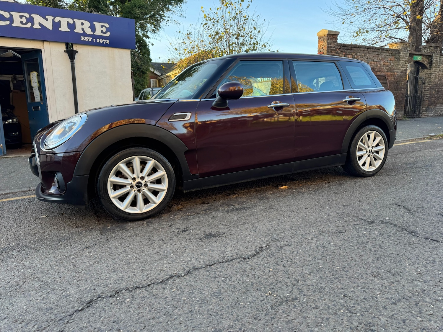 Used MINI Clubman 2017 for sale - 76709783: Photo 1