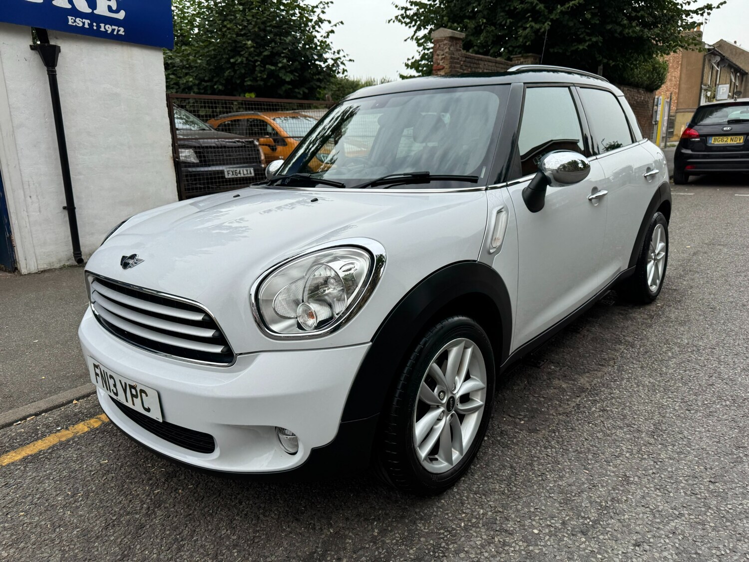 Vehicle 28