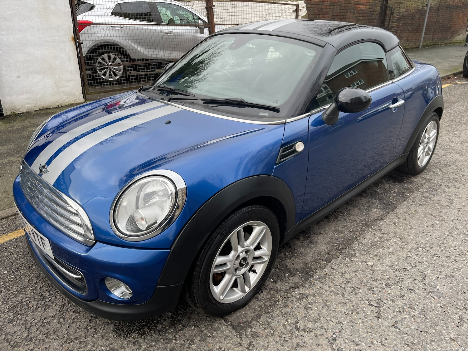 Used MINI Coupe 2013 for sale - 77555161: Photo 2