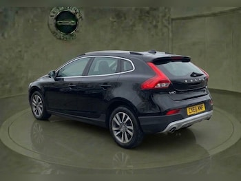 Used Volvo V40 Cross Country 2016 for sale - 78623287: Photo