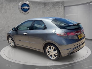 Used Honda Civic 2011 for sale - 79121883: Photo