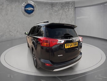Used Toyota RAV4 2015 for sale - 79292716: Photo