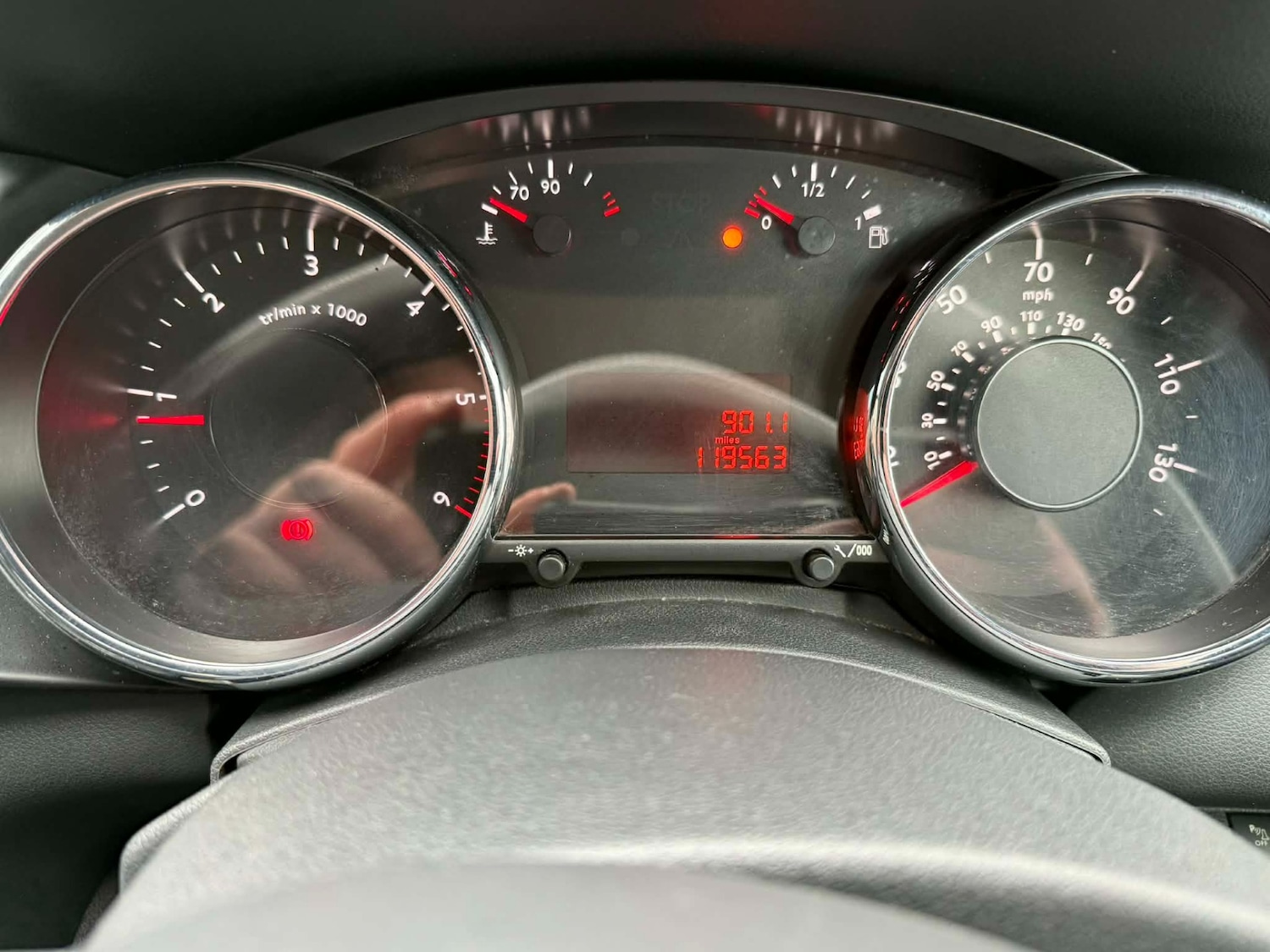 Used Peugeot 3008 2011 for sale - 77399389: Photo 10