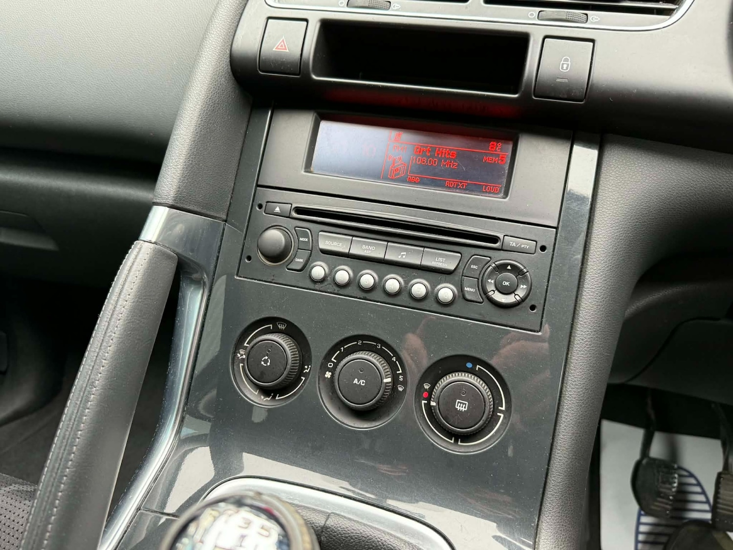 Used Peugeot 3008 2011 for sale - 77399389: Photo 17