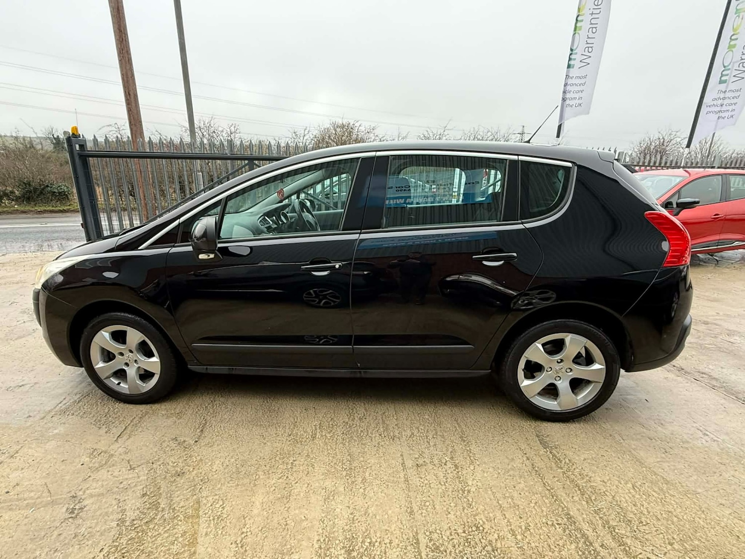Used Peugeot 3008 2011 for sale - 77399389: Photo 9