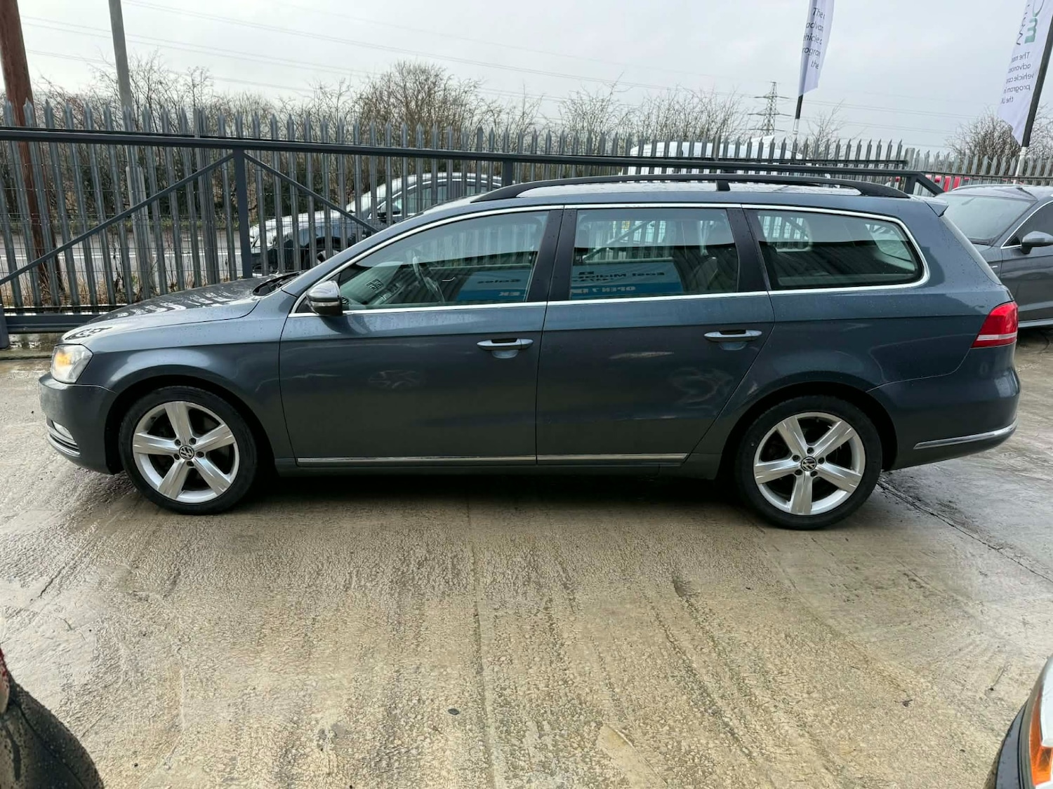 Used Volkswagen Passat 2013 for sale - 77482356: Photo 9