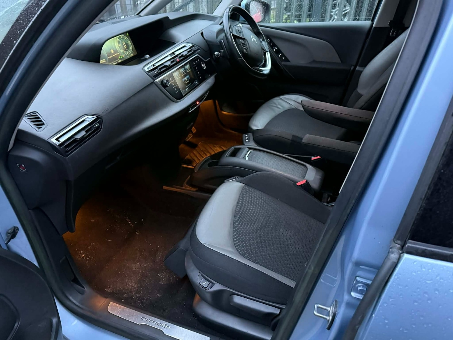 Used Citroen Grand C4 Picasso 2014 for sale - 77889153: Photo 12