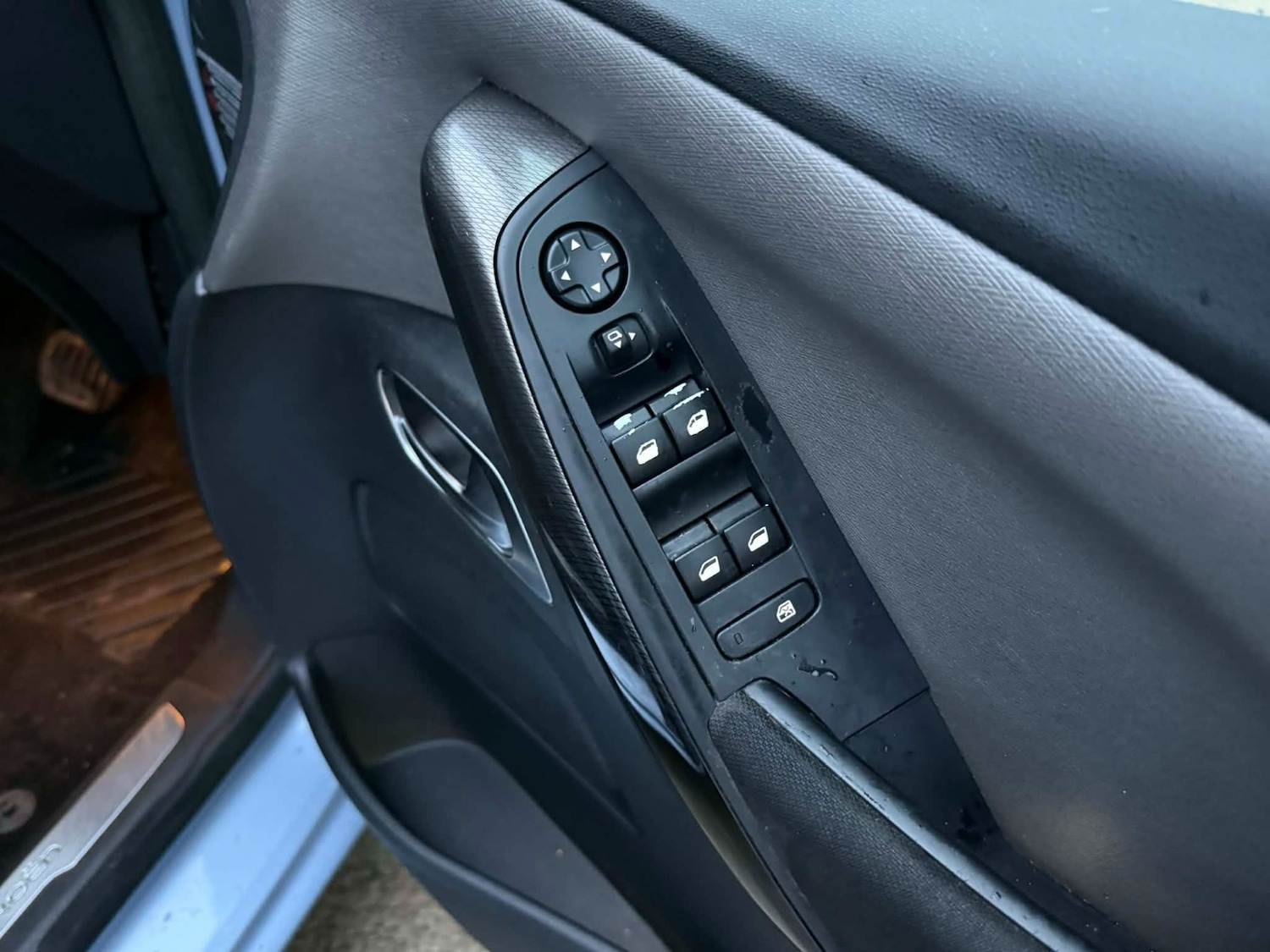 Used Citroen Grand C4 Picasso 2014 for sale - 77889153: Photo 19