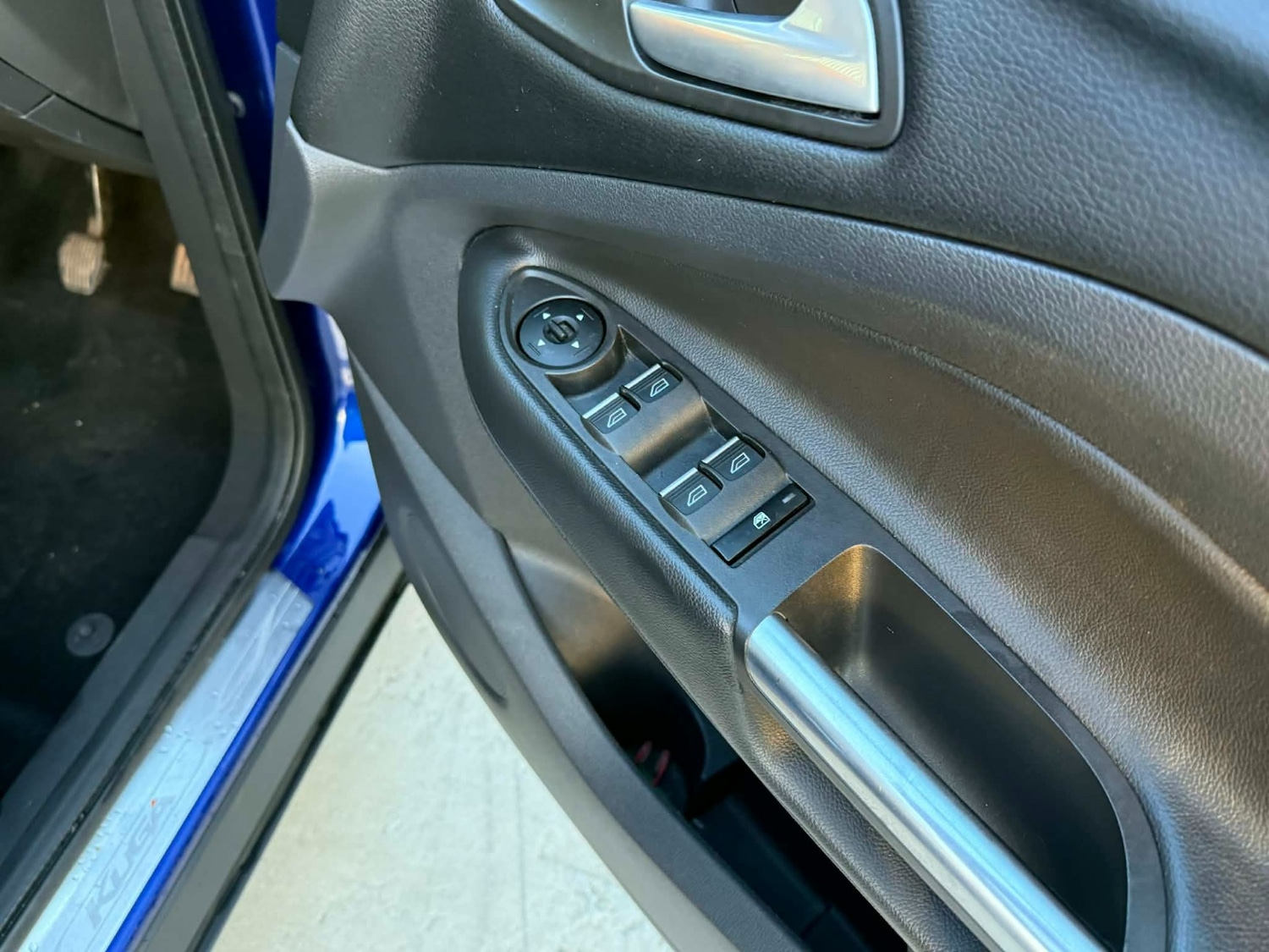 Used Ford Kuga 2015 for sale - 77718795: Photo 16