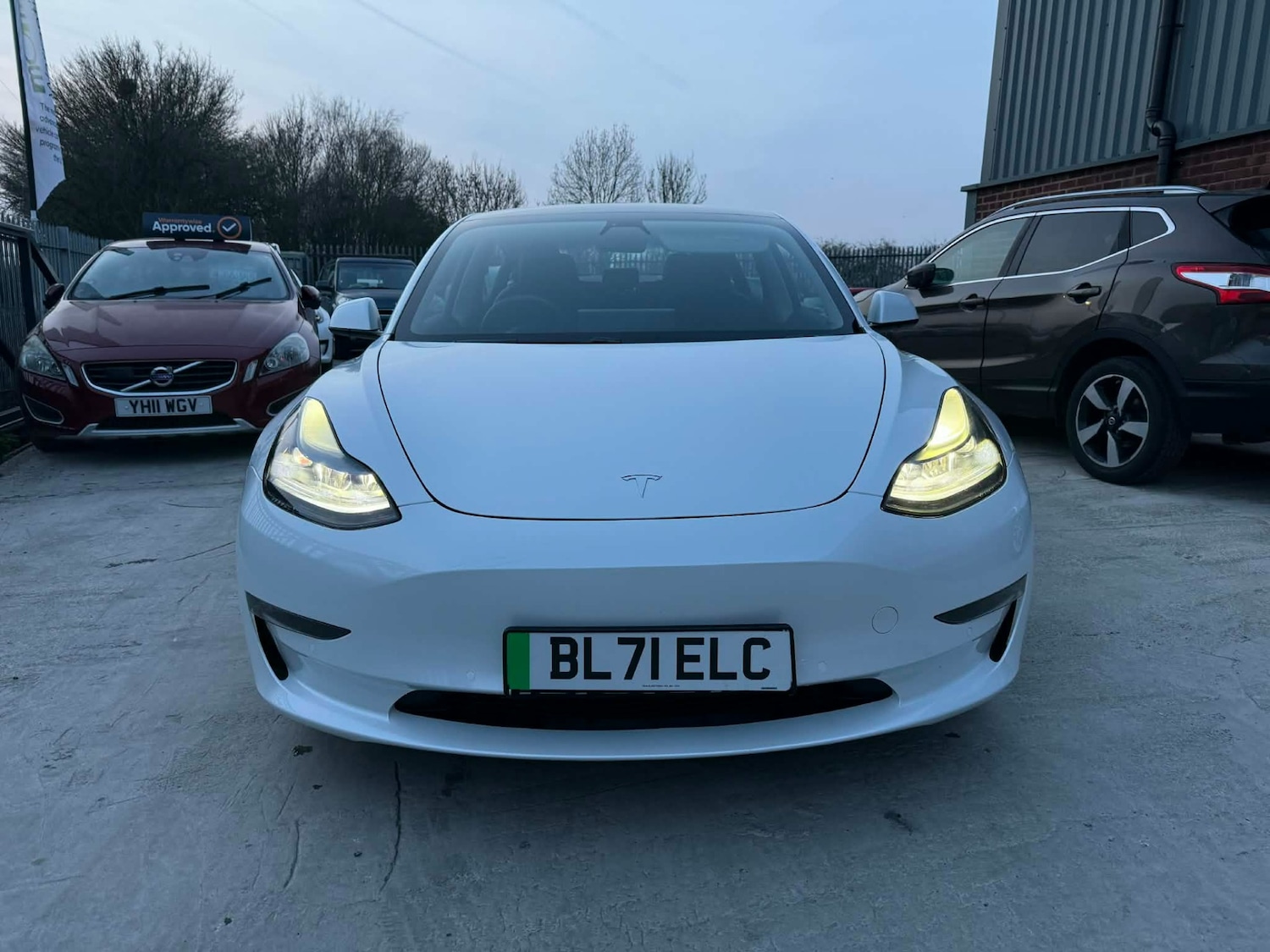 Used Tesla Model 3 2022 for sale - 77974765: Photo 3