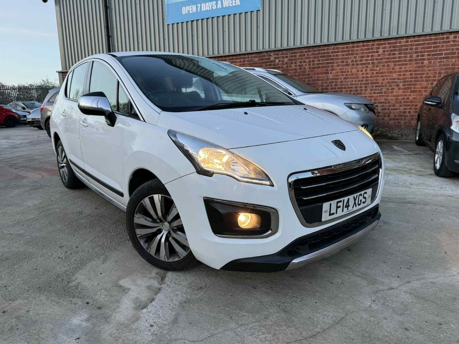 Used Peugeot 3008 2014 for sale - 76568201: Photo 1