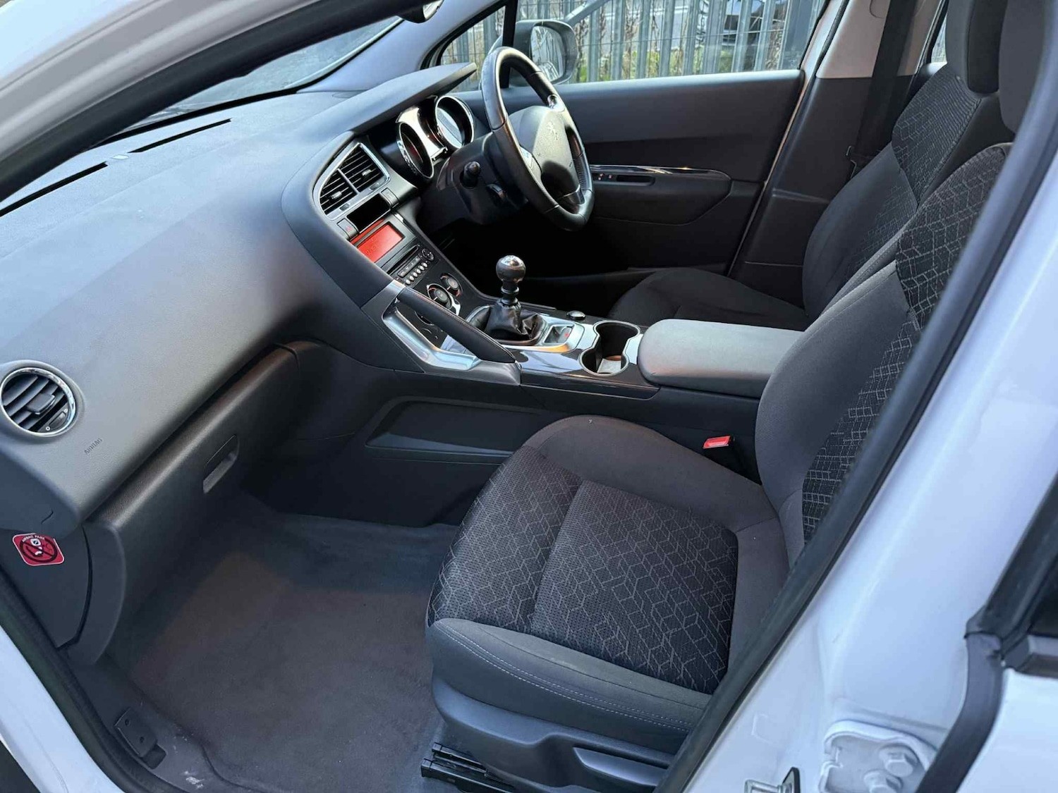 Used Peugeot 3008 2014 for sale - 76568201: Photo 11