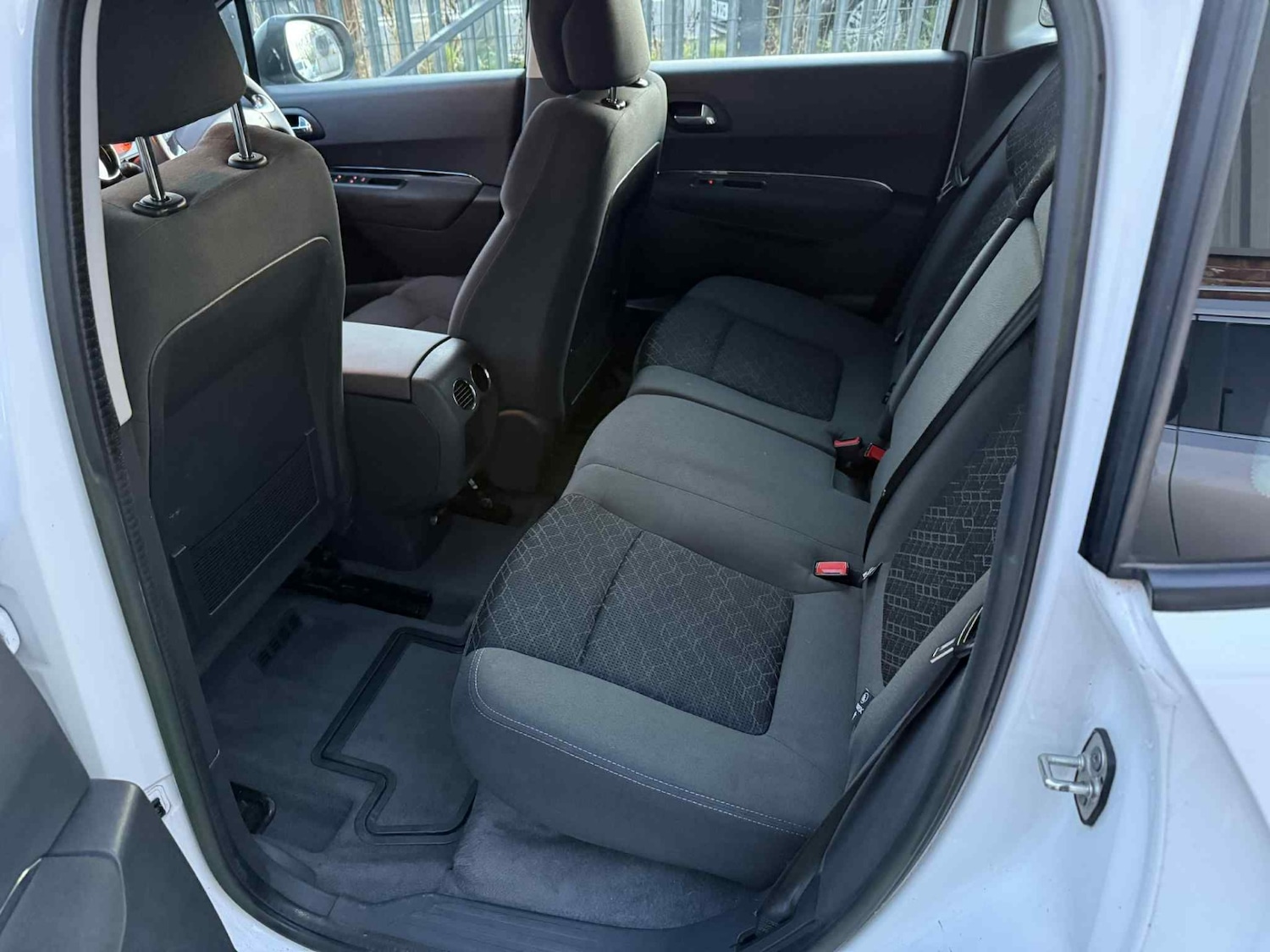 Used Peugeot 3008 2014 for sale - 76568201: Photo 12