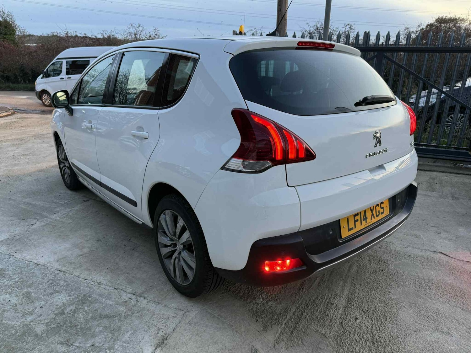 Used Peugeot 3008 2014 for sale - 76568201: Photo 9