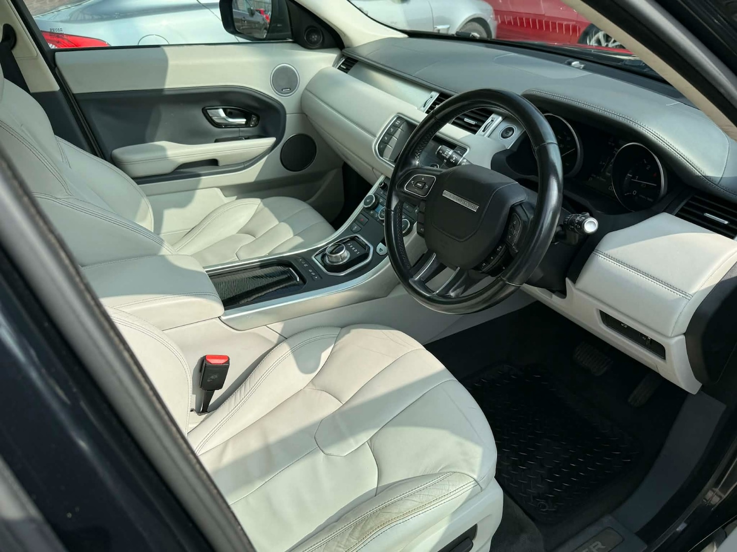 Used Land Rover Range Rover Evoque 2011 for sale - 71401793: Photo 15