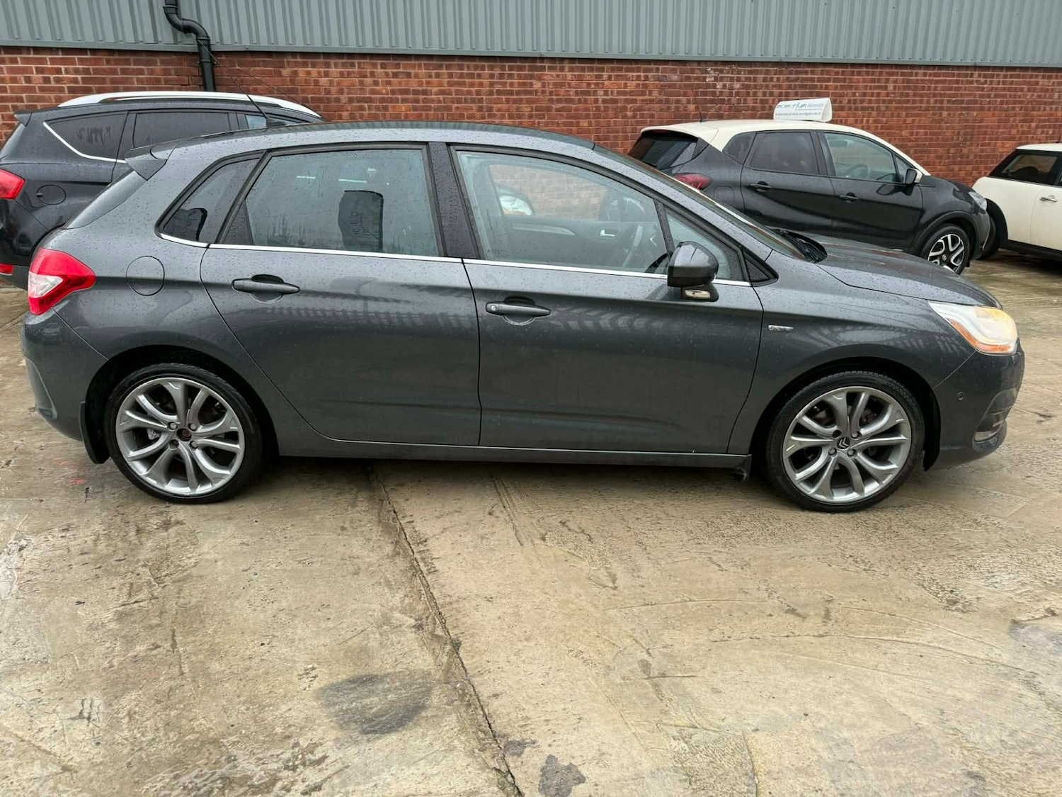 Used Citroen C4 2013 for sale - 77482368: Photo 5