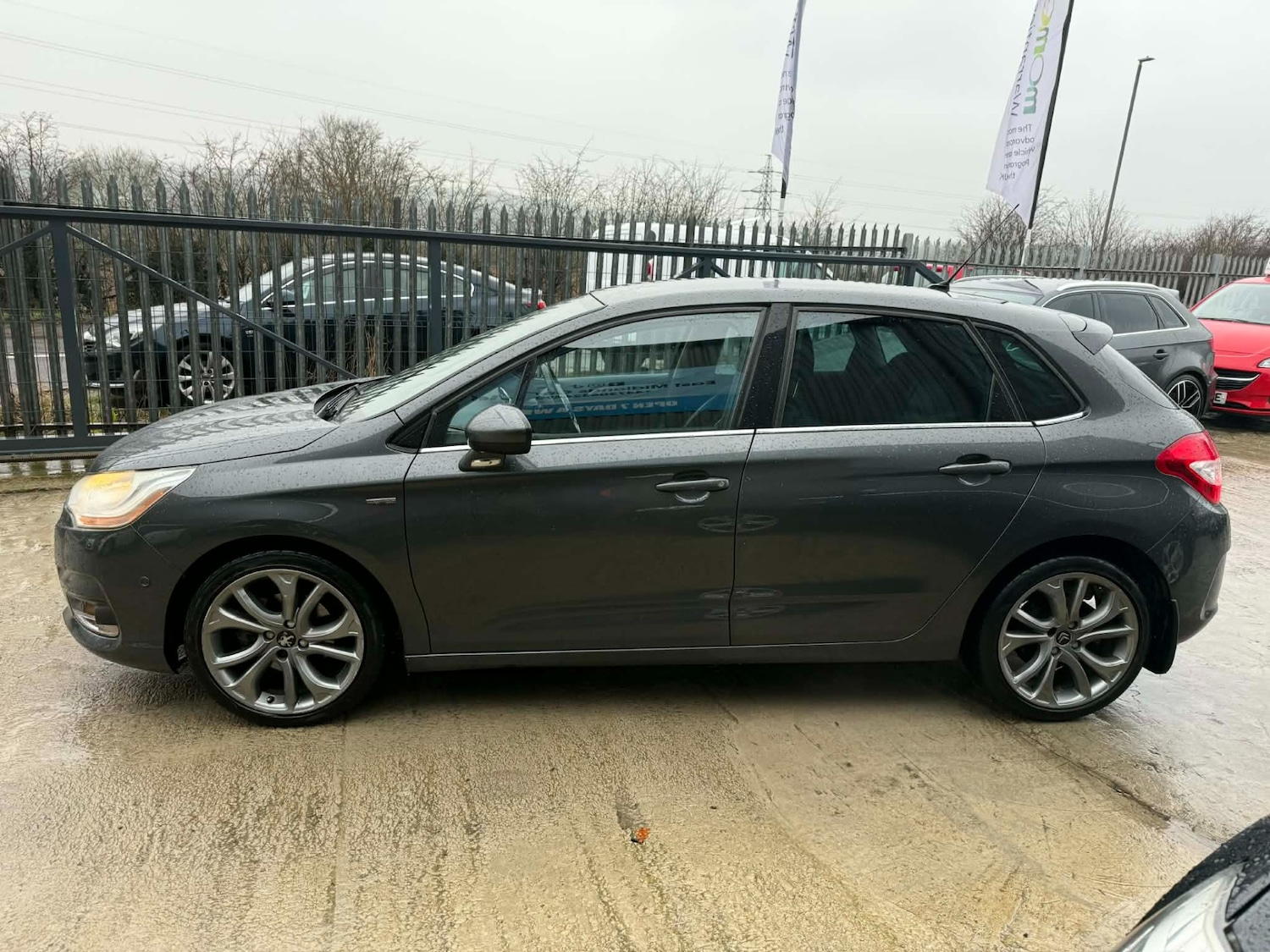 Used Citroen C4 2013 for sale - 77482368: Photo 9