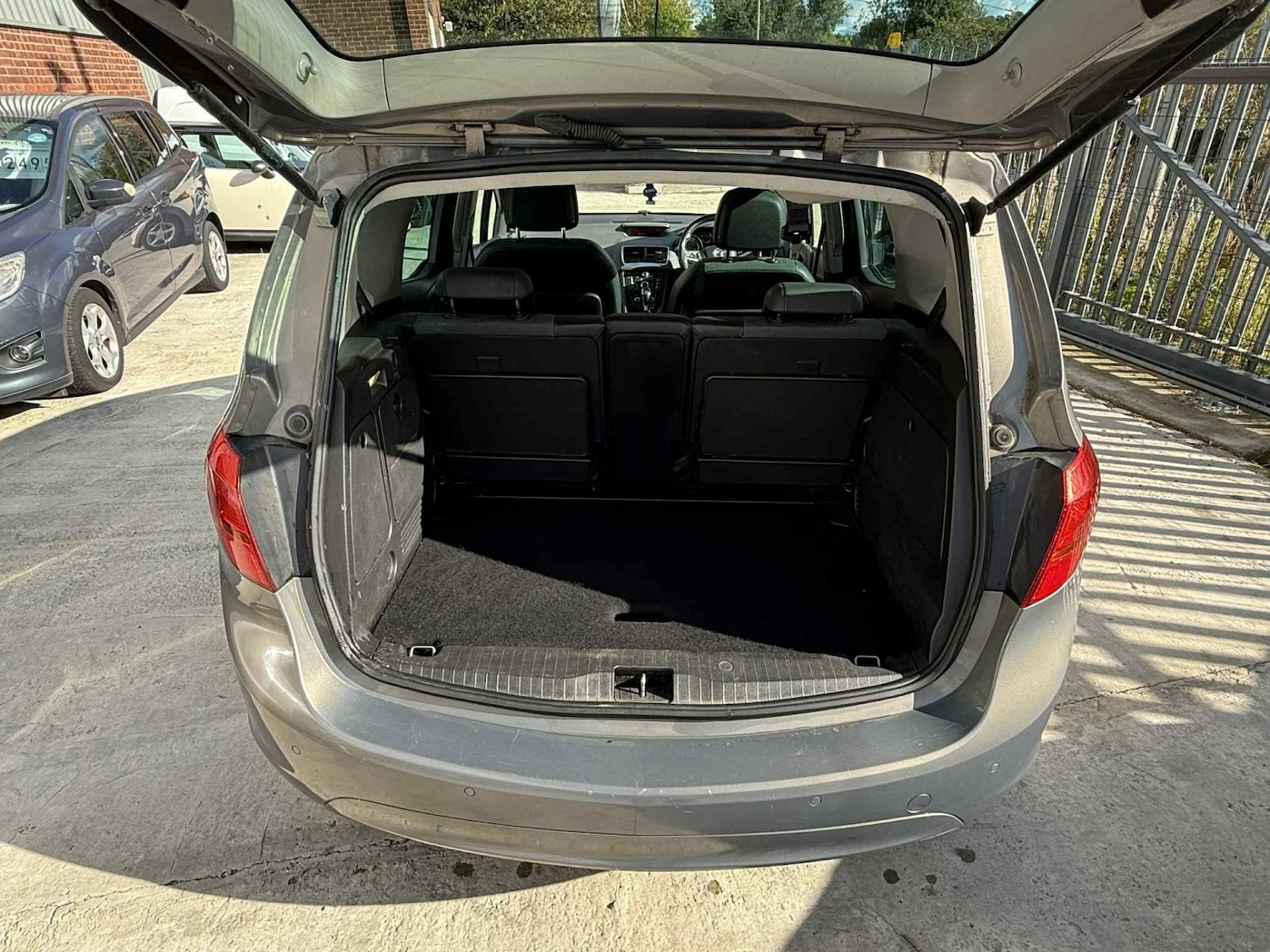 Vehicle 14