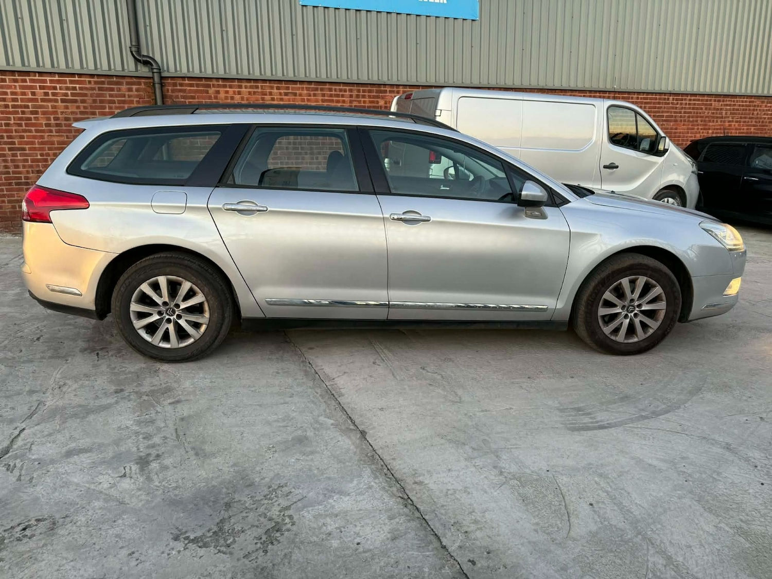 Used Citroen C5 2012 for sale - 77095420: Photo 5