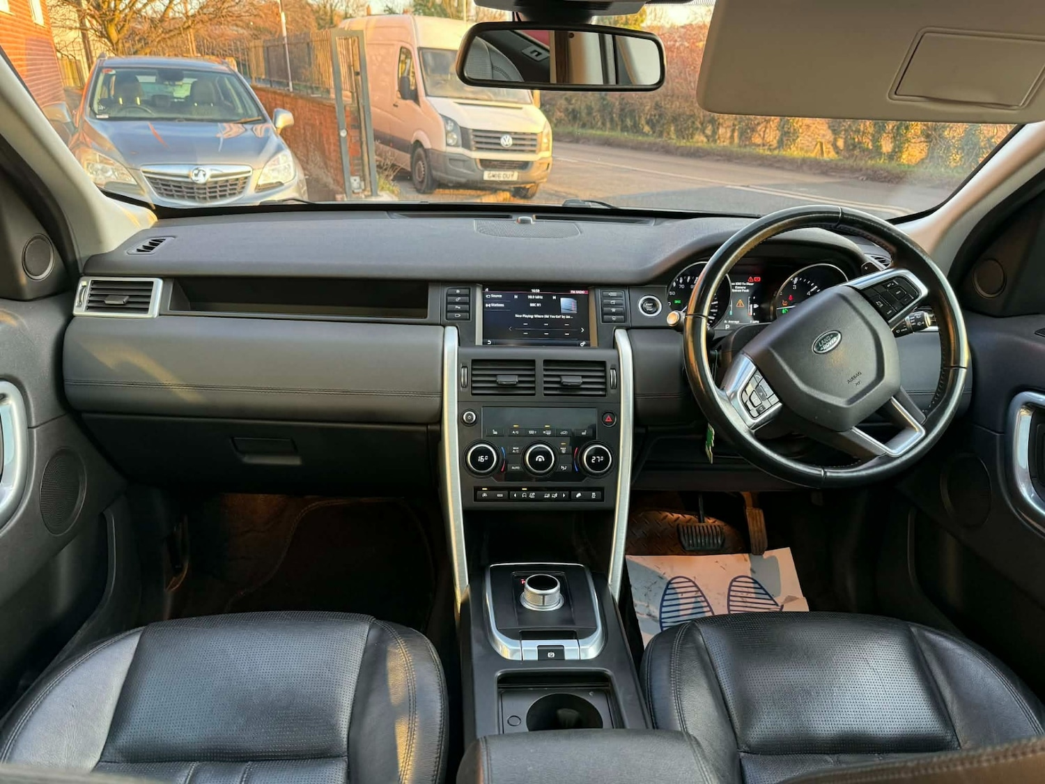 Used Land Rover Discovery Sport 2015 for sale - 76847361: Photo 12