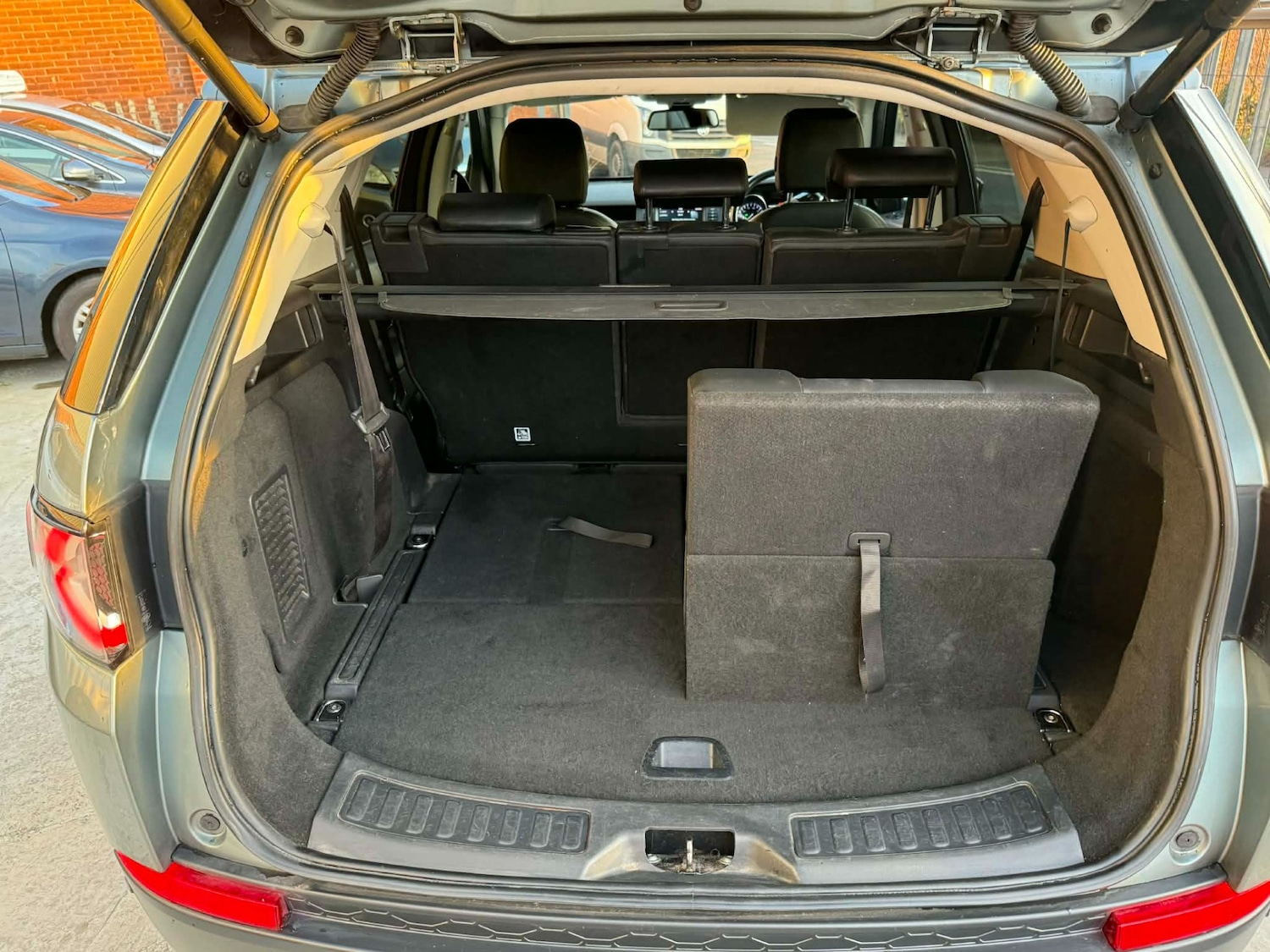 Used Land Rover Discovery Sport 2015 for sale - 76847361: Photo 13