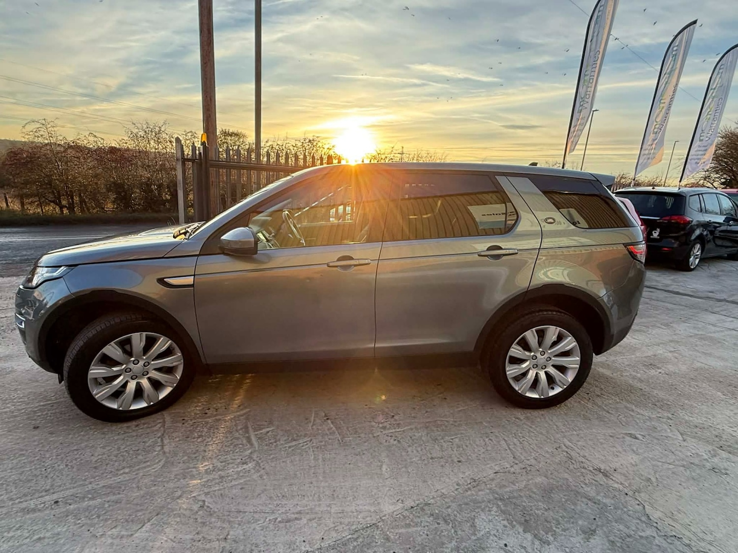 Used Land Rover Discovery Sport 2015 for sale - 76847361: Photo 8