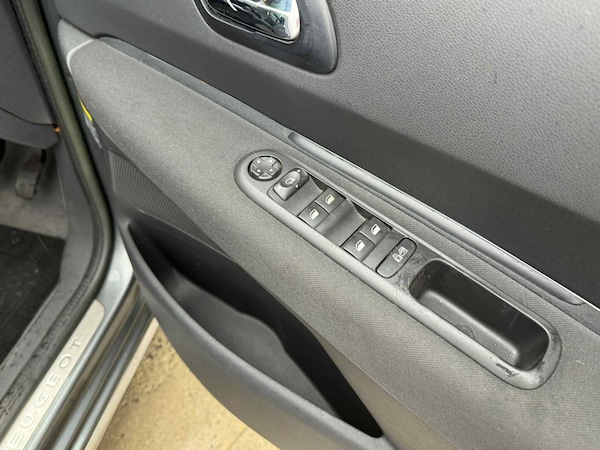 Used Peugeot 3008 2013 for sale - 76316866: Photo 18