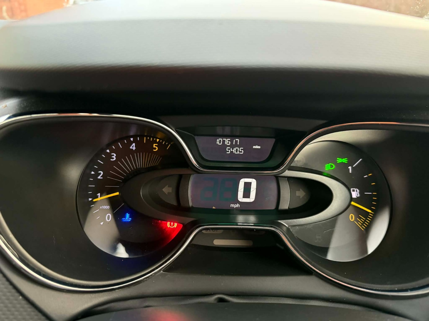 Used Renault Captur 2015 for sale - 76847284: Photo 10