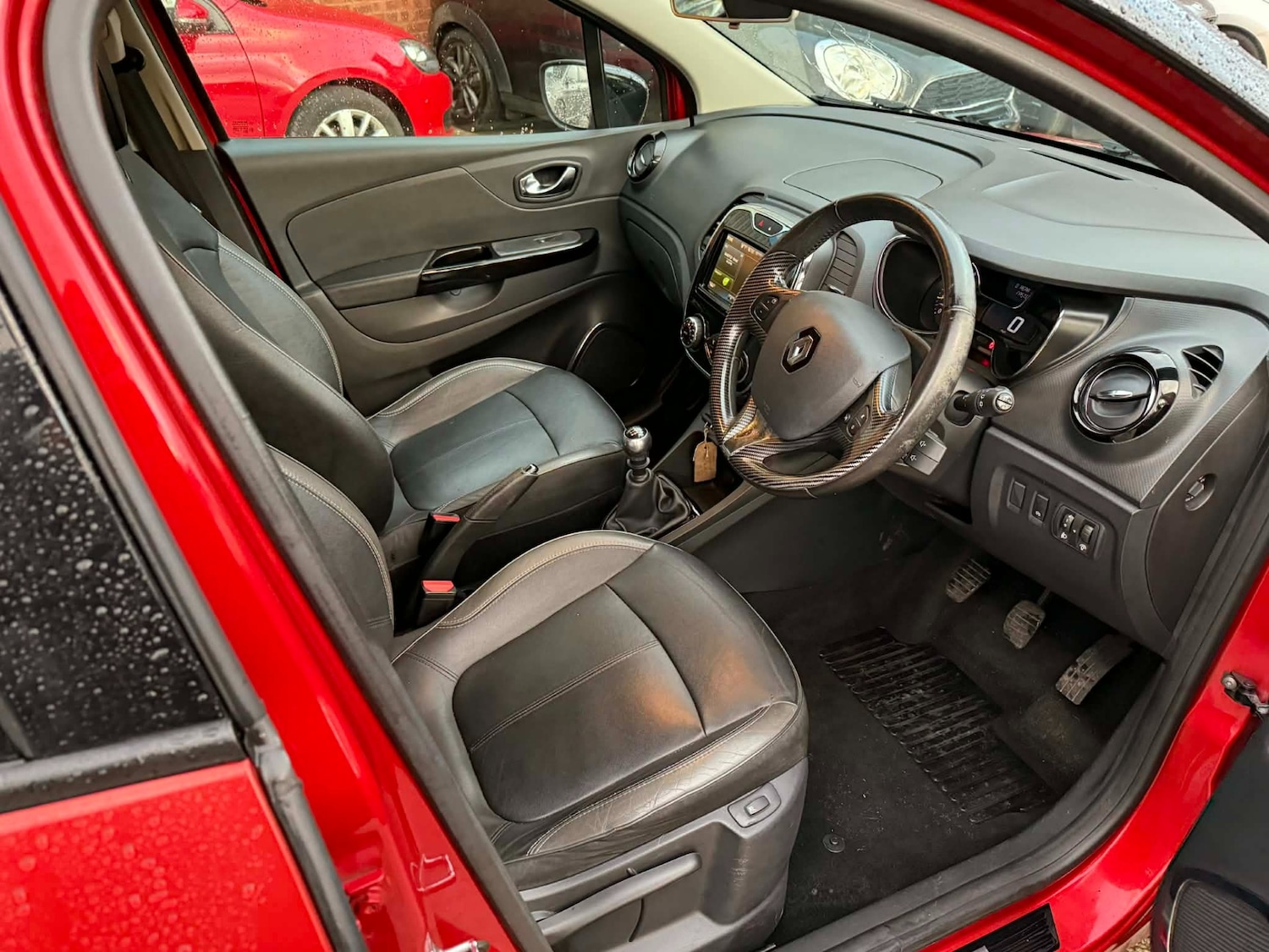 Used Renault Captur 2015 for sale - 76847284: Photo 15