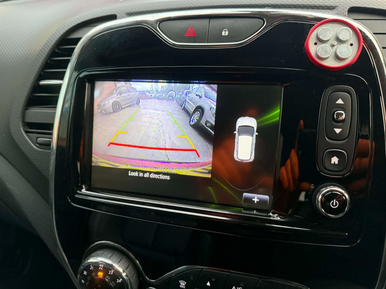 Used Renault Captur 2015 for sale - 76847284: Photo 20