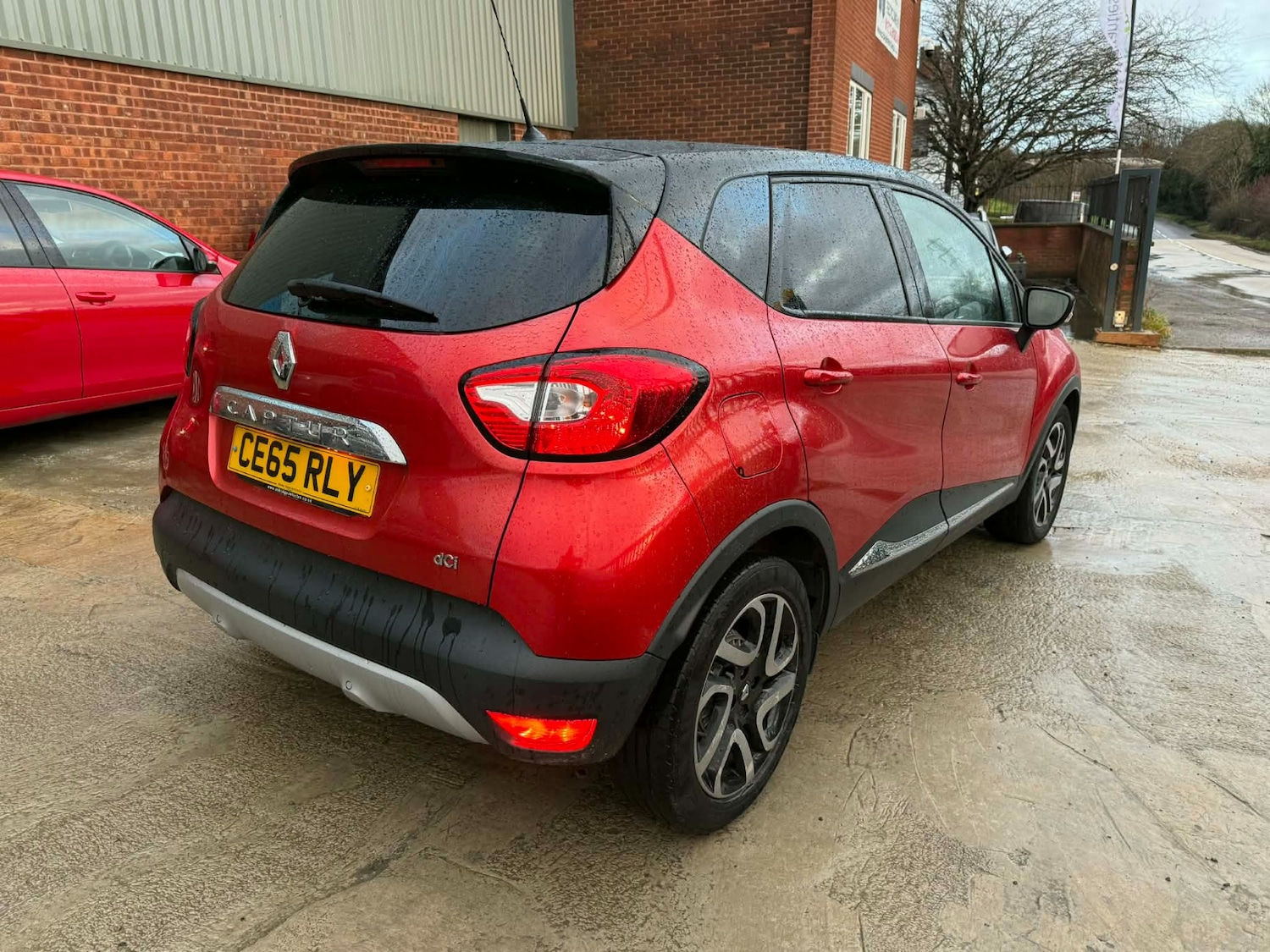 Used Renault Captur 2015 for sale - 76847284: Photo 6