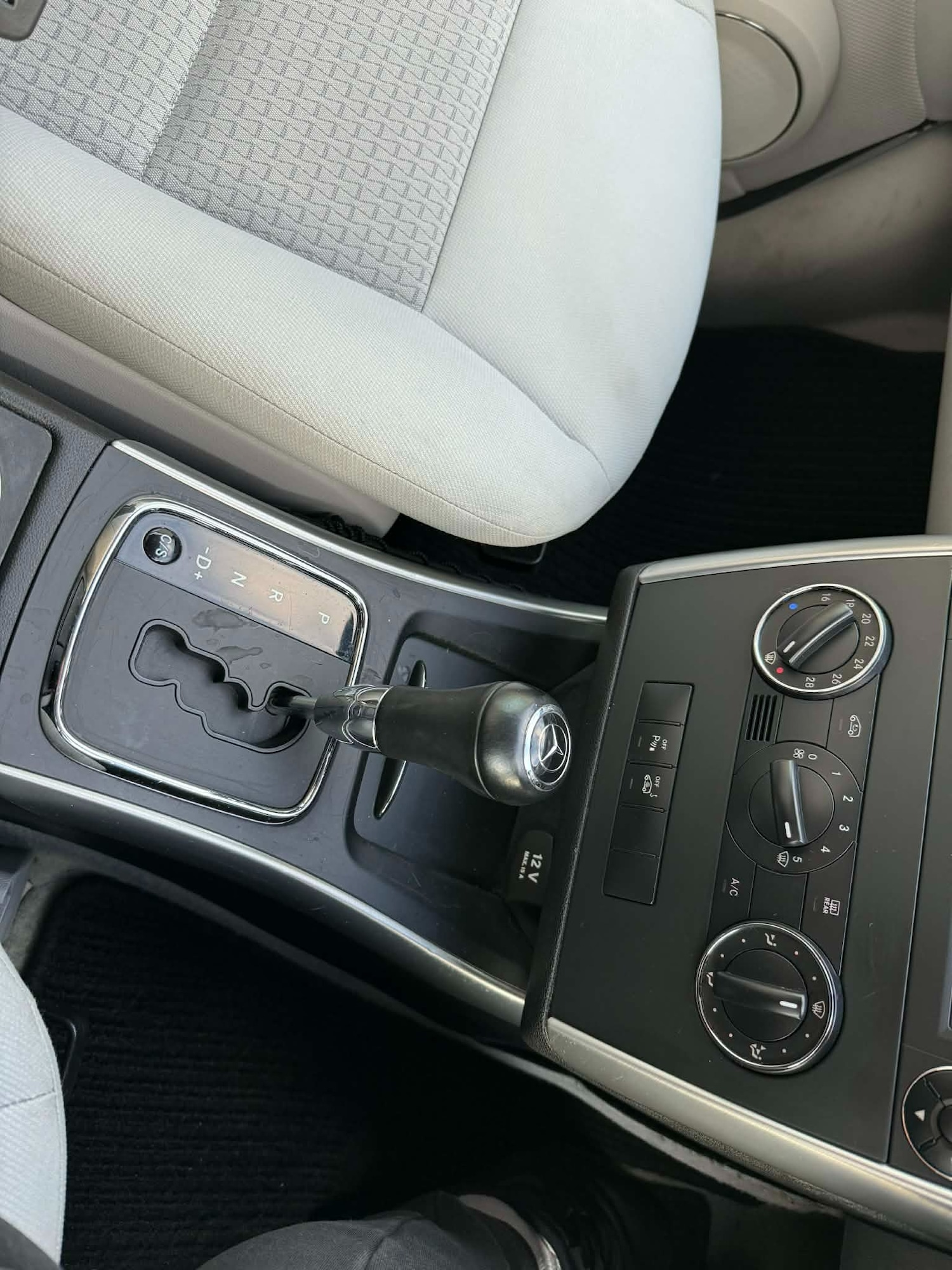 Used Mercedes-Benz B Class 2011 for sale - 77019937: Photo 16