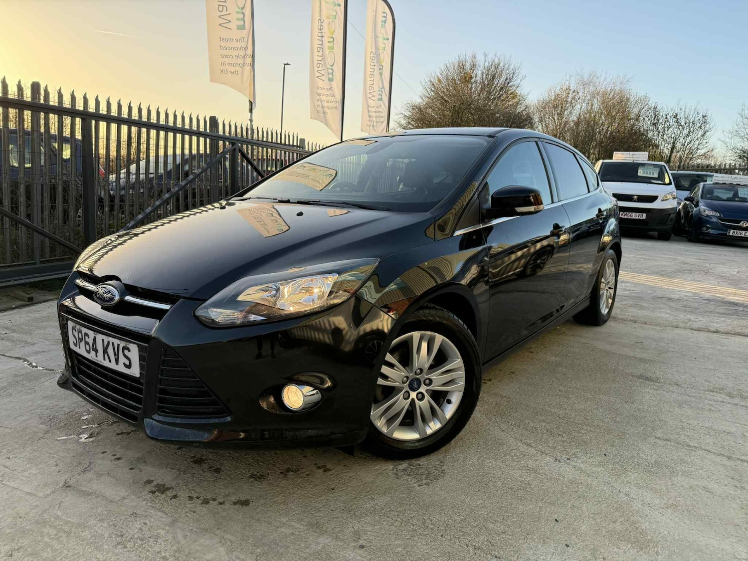 Used Ford Focus 2014 for sale - 76602760: Photo 2
