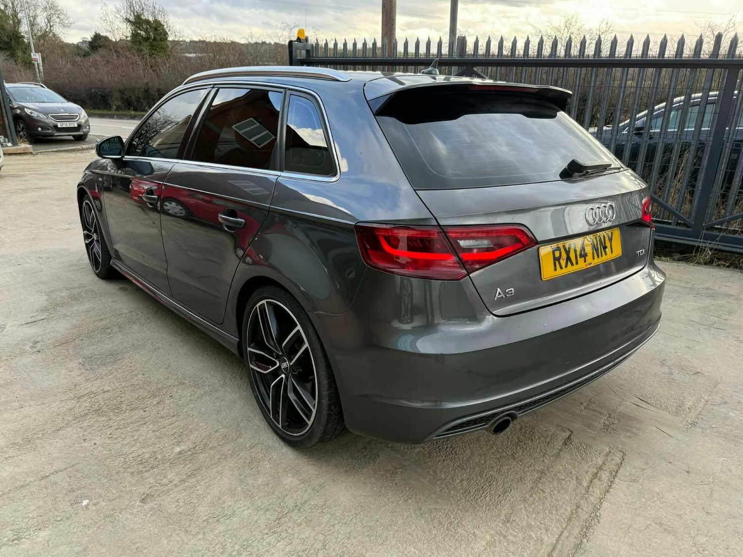 Used Audi A3 2014 for sale - 77395081: Photo 8