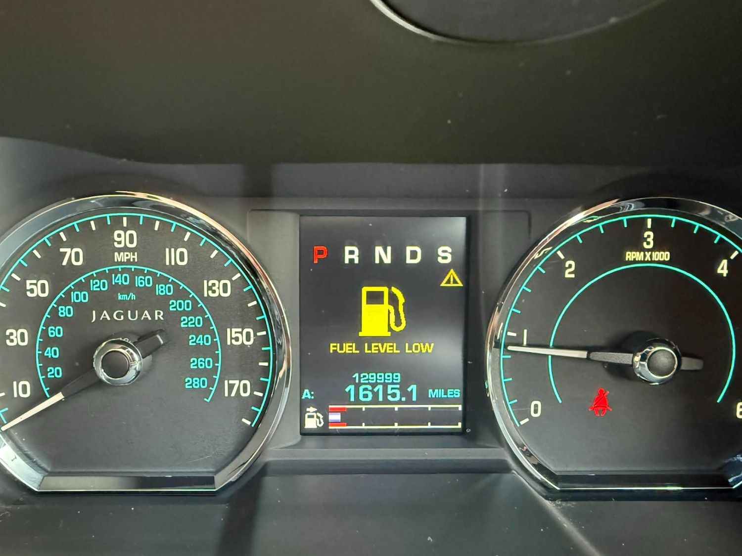 Used Jaguar XF 2013 for sale - 77873395: Photo 10