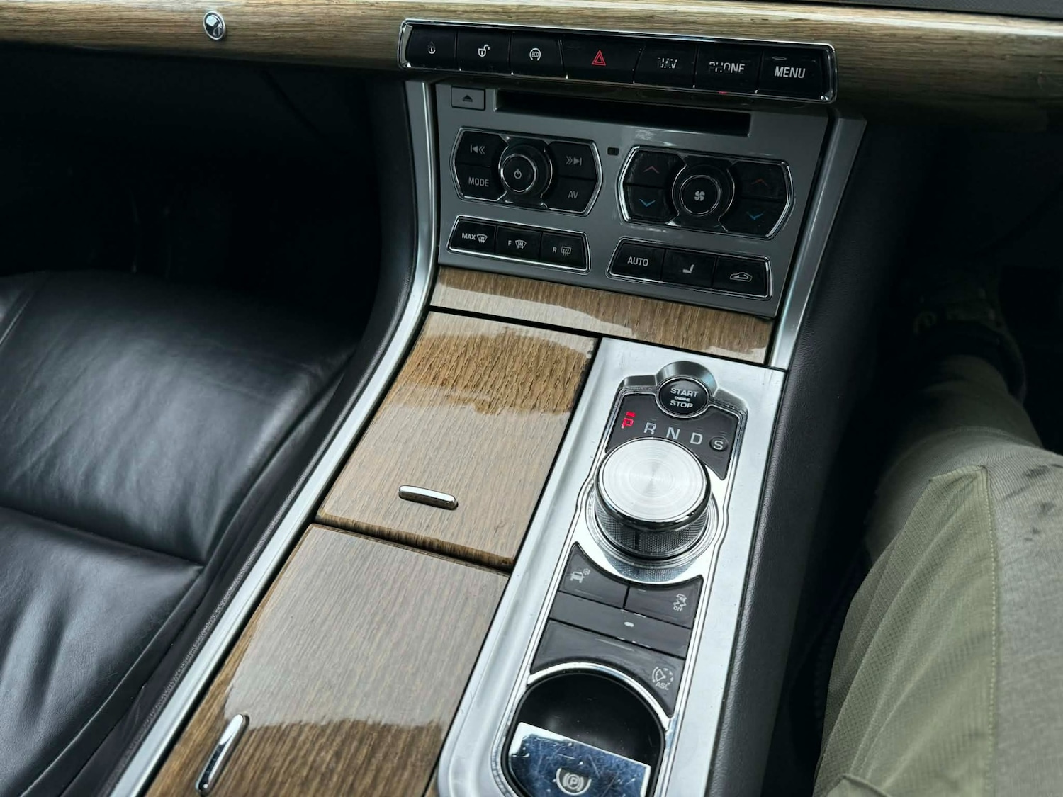 Used Jaguar XF 2013 for sale - 77873395: Photo 13