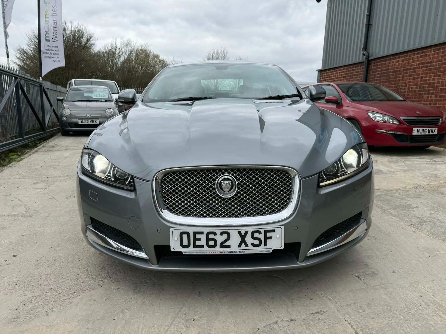 Used Jaguar XF 2013 for sale - 77873395: Photo 2