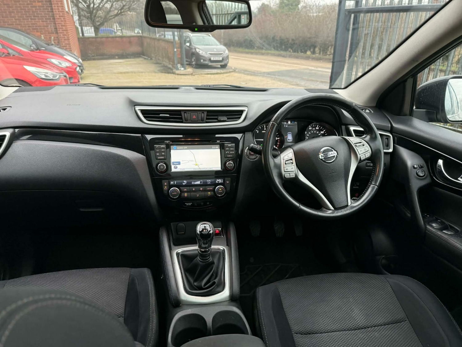 Used Nissan Qashqai 2014 for sale - 77482338: Photo 14