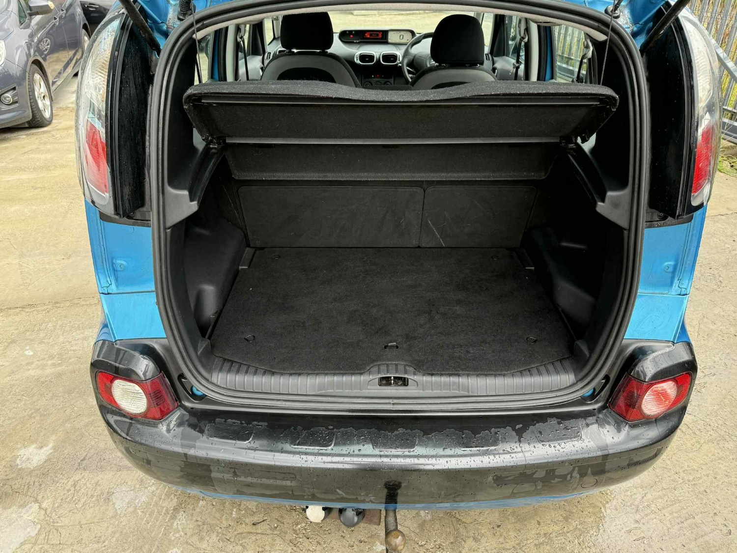 Vehicle 14