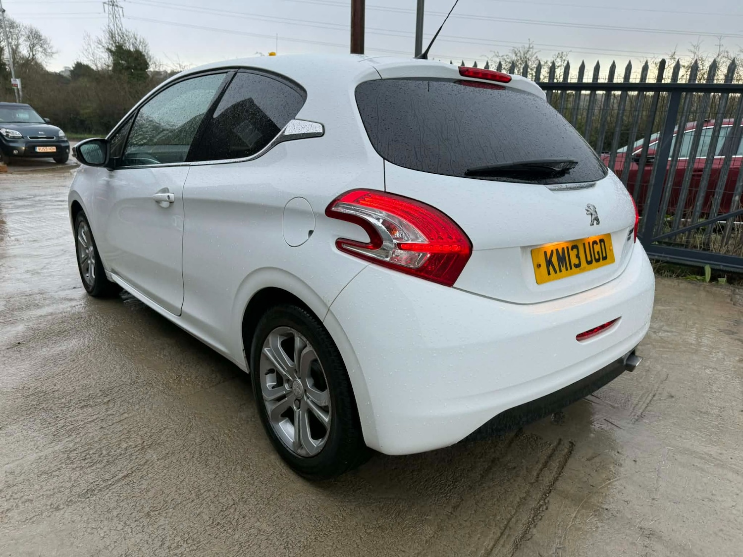 Used Peugeot 208 2013 for sale - 78015216: Photo 8