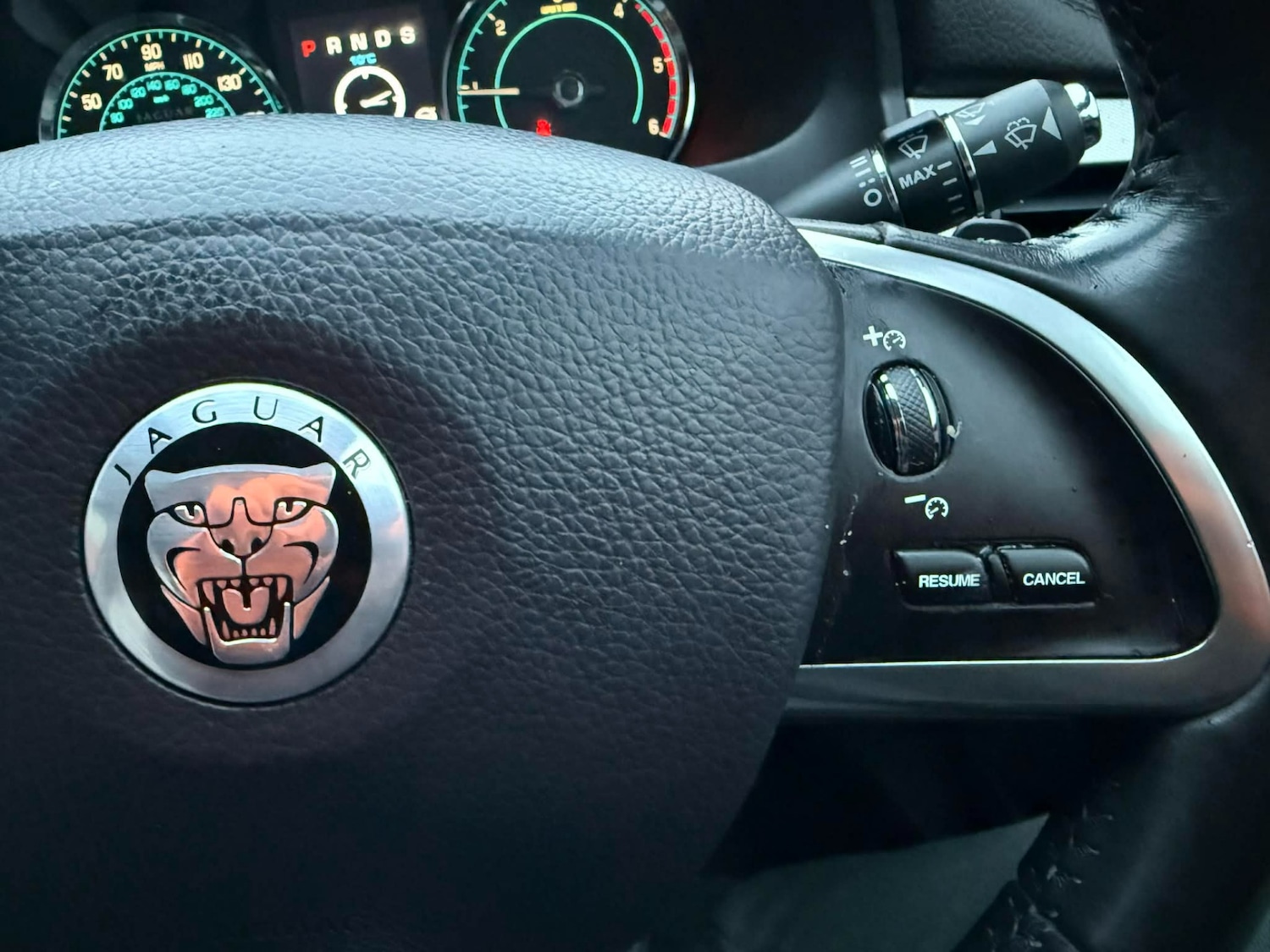 Used Jaguar XF 2013 for sale - 76847334: Photo 19