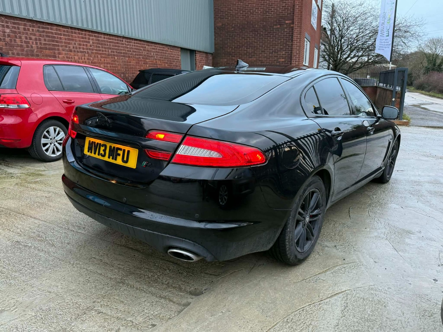 Used Jaguar XF 2013 for sale - 76847334: Photo 6