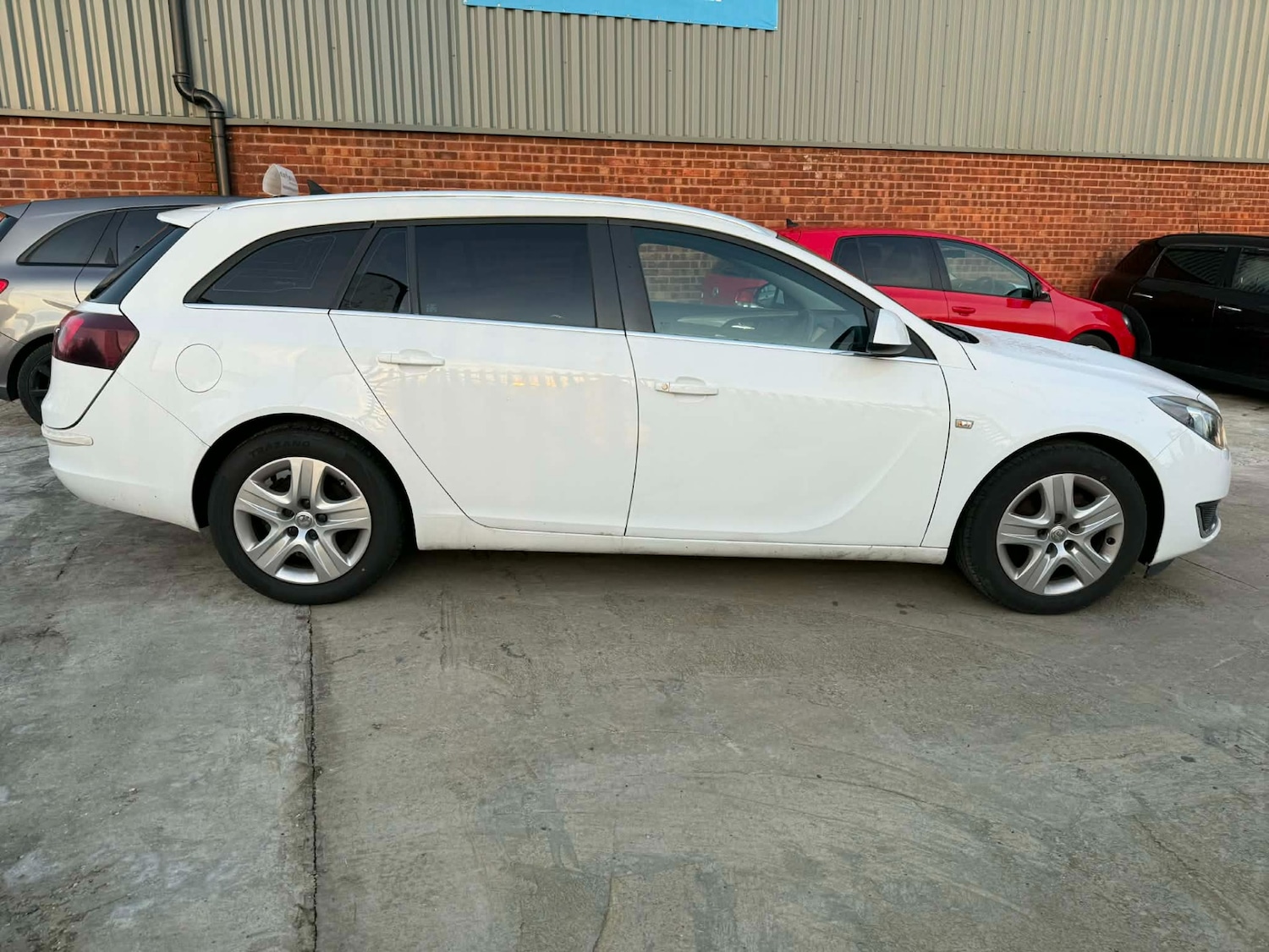 Used Vauxhall Insignia 2017 for sale - 76780451: Photo 5