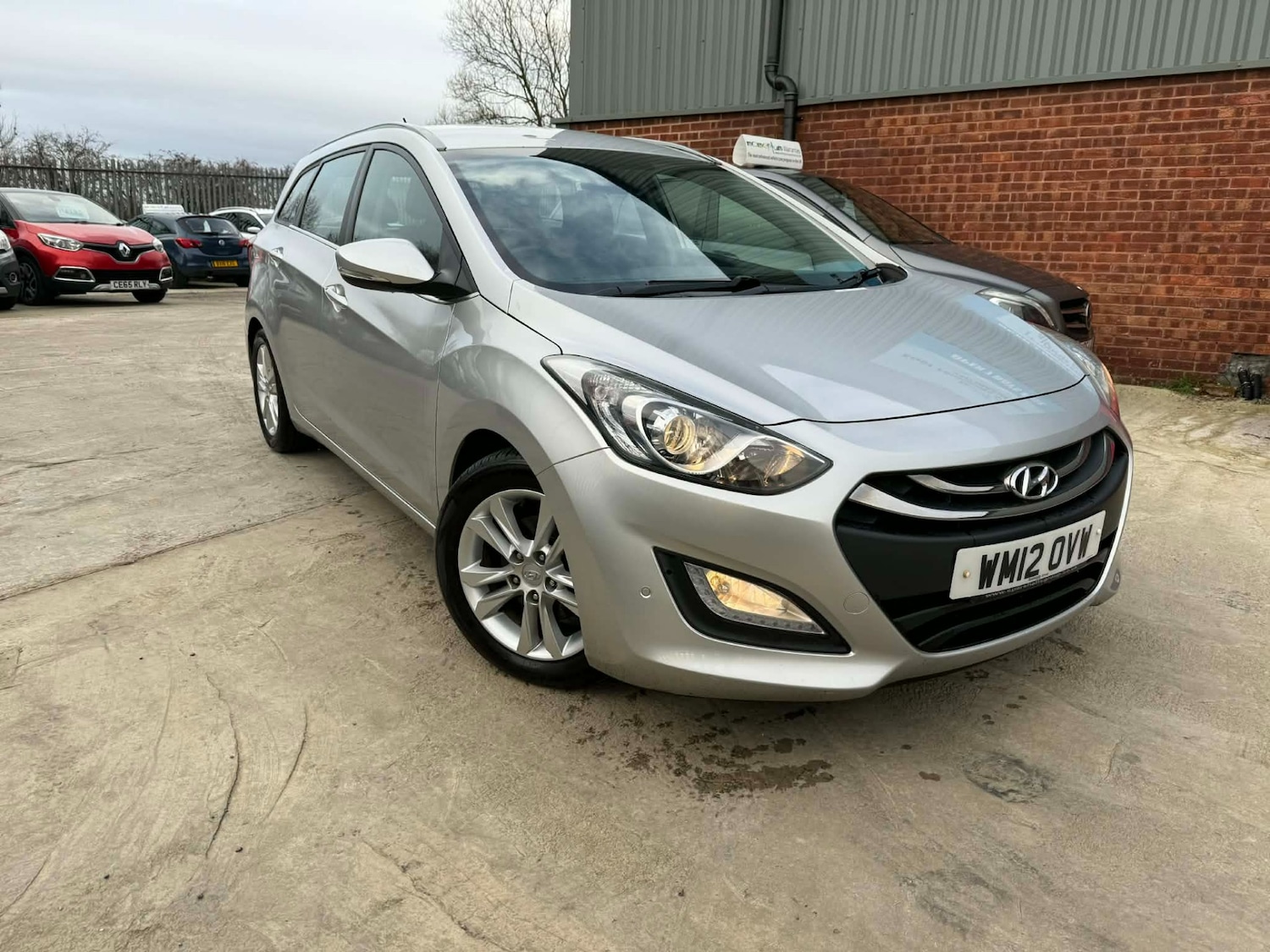 Used Hyundai i30 2012 for sale - 76940515: Photo 2