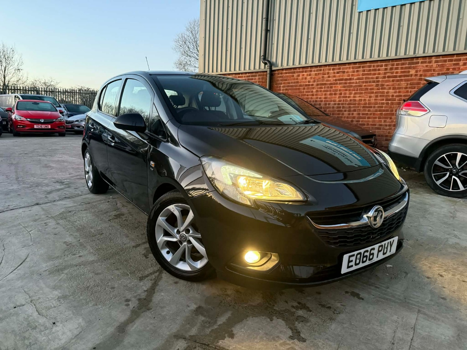 Used Vauxhall Corsa 2016 for sale - 76627057: Photo 1
